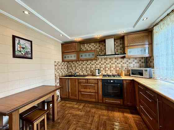 Трехкомнатная студия на 6Слободской.Ремонт,мебель,техника. Николаев