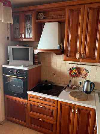 Деснянський Троєщина Бальзака 18 ремонт меблі техника 9 поверх чудова Київ