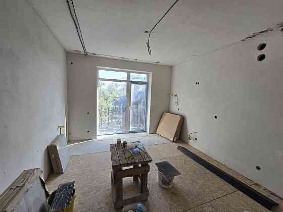 Продам квартиру з ремонтом 50% в центрі  міста Коломия