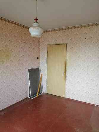 Продам 2-х ком. Каменское, левый берег, 11 мкр. Кам`янське (Запорізька обл.)