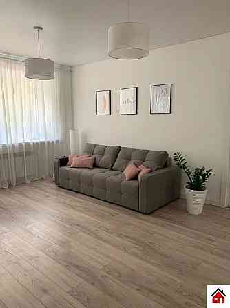 Сонячна, із свіжим ремонтом,на бажаному поверсі 