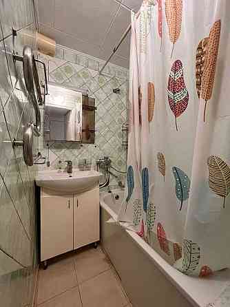 Продаж однокімнатна, гарний стан,  метро  Оболонь , Мінська 10 хв Київ