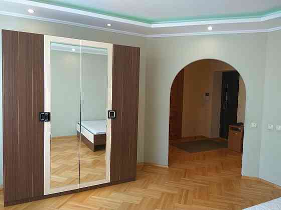 Продаж 2-кімнатної квартири Львів вул. Трак Глинянський ( Личаківська) Львов