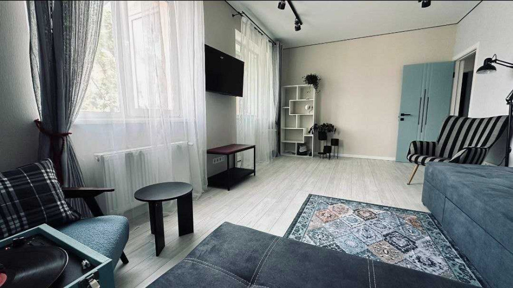 Продам 2-кімнатну квартиру в центрі Ірпеня,Новий дизайнерський ремонт Ирпень - изображение 5