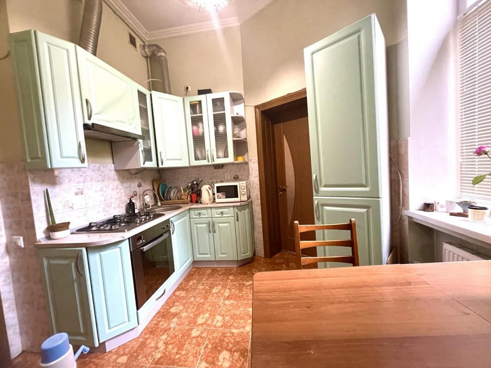 Продаж 2кімнатної квартири з ремонтом в центрі міста Львов - изображение 1