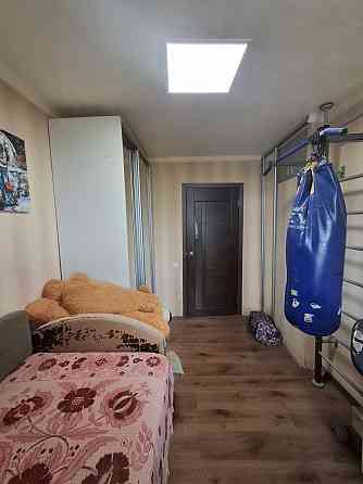 Продам 3к квартиру проспект  В.Стуса Кам`янське (Запорізька обл.)