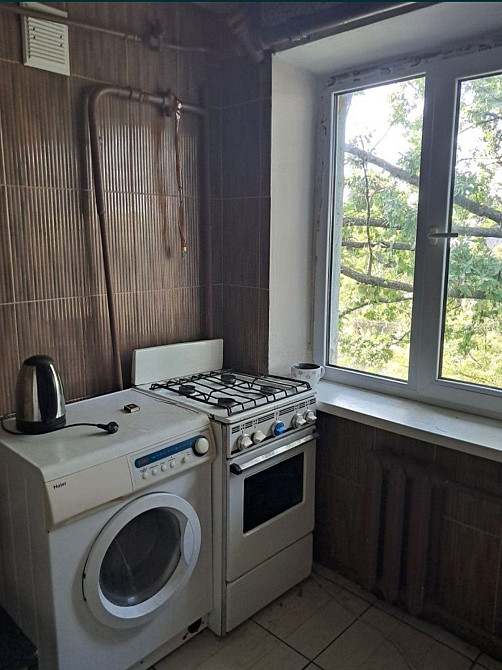 Продаж 1к квартири центр район Сталеварів Перемоги Запоріжжя - зображення 1