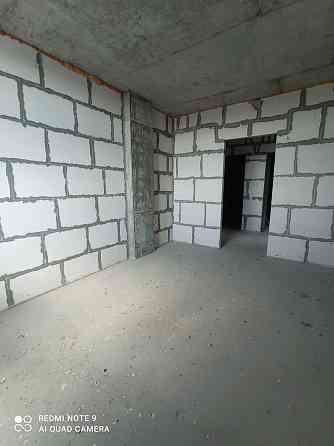 Продам двухкомнатную "Цветной Бульвар" Чорноморськ