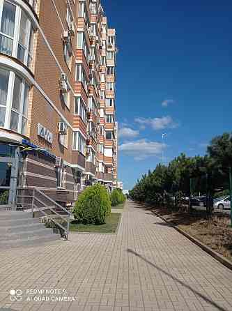 Продам двухкомнатную "Цветной Бульвар" Чорноморськ