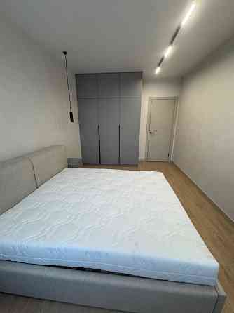 Продаж 1К  нової квартири 46м ЖК Варшавський 2 Родини Крістерів 14 Київ