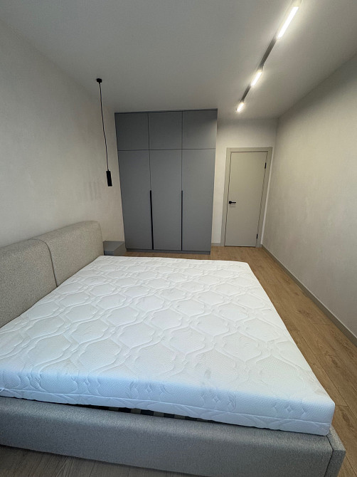 Продаж 1К  нової квартири 46м ЖК Варшавський 2 Родини Крістерів 14 Київ - зображення 2