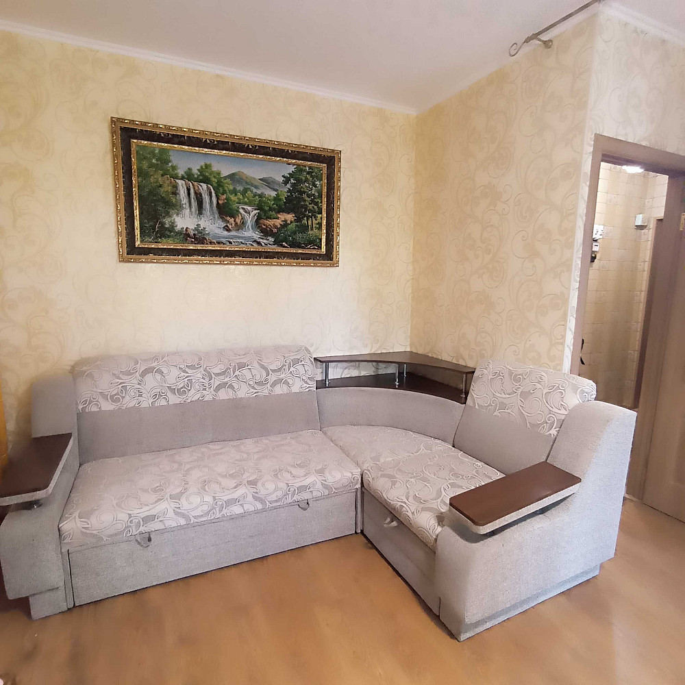 Сдаю 1 ком. на Рассвете, ул. Космонавтов Николаев - изображение 1