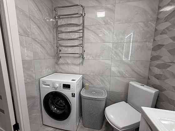 Стильна та НОВА 1/х квартира Бам Тернополь