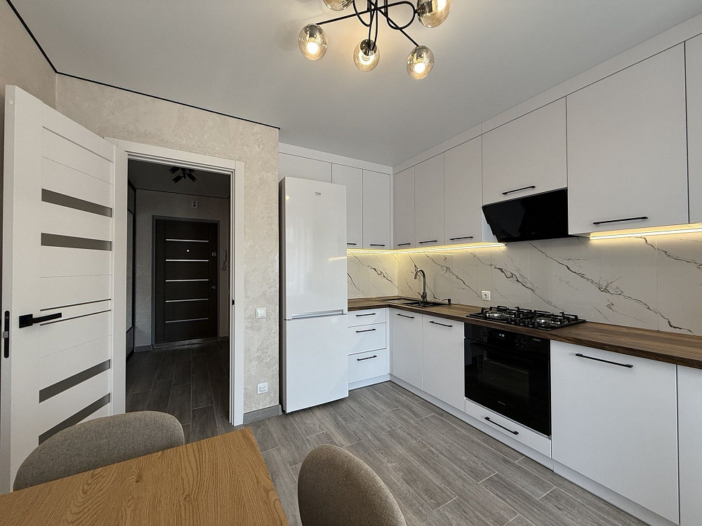 Стильна та НОВА 1/х квартира Бам Тернополь - изображение 1