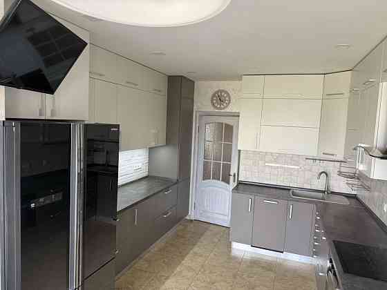 Оренда 3х кімнатної на Касіяна 2/1  (Голосіївський район) Киев