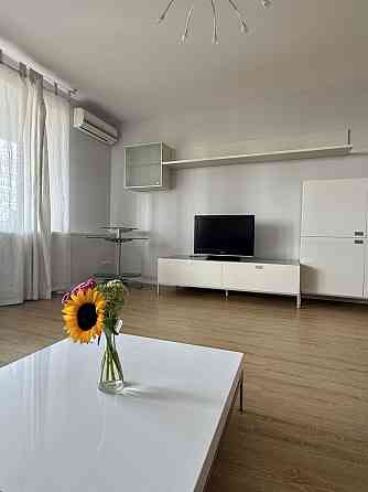 3-кімн. квартира без комісії, Печерськ, центр, бул.Лесі Украінки 21а Киев