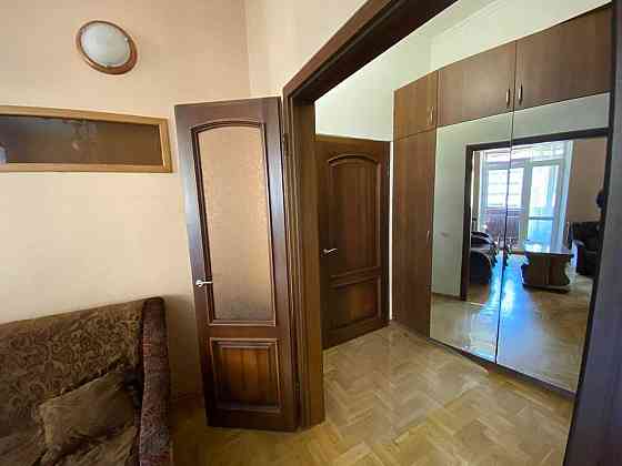 Сдам 2-к студия Олимпийская Дворец Спорта Гулливер центр Киев