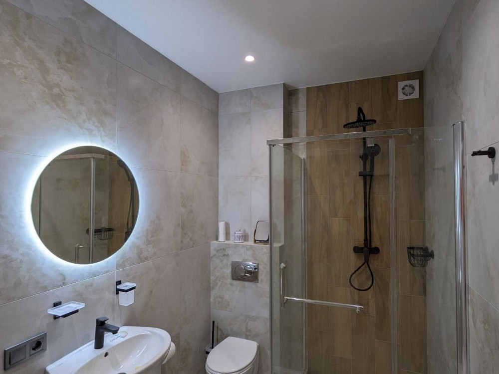 Без комісії . Студія з новим ремонтом. Ідеально під оренду. Вигідно. Ирпень - изображение 4