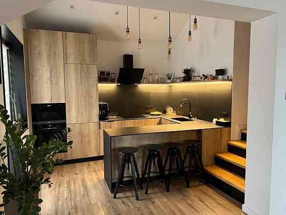 Продаж 3 кімнатної квартири Ужгород