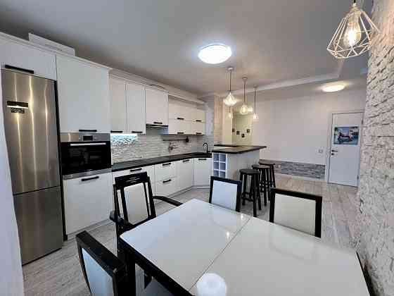 Продаж 3к квартири 110м Єлизавети Чавдар Позняки Осокорки Бажана Гмирі Київ