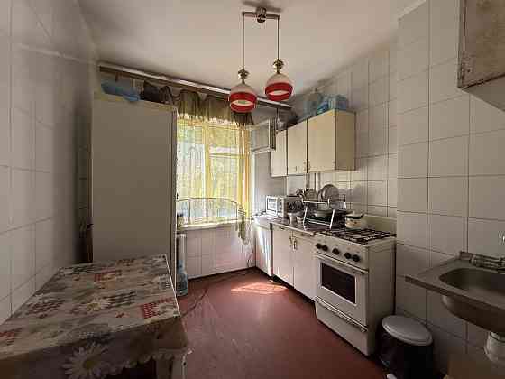 Алмазний. Реальна  2-ка поруч із зупинкою Полтава