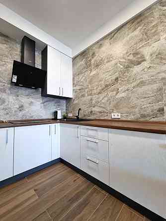 Редкость! В новом Ж/К Бартоломео. Победа. Новый евро!74 кв м. Днепр