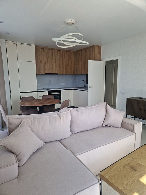 Без %. Жк метрополіс Великие Новоселки - изображение 1