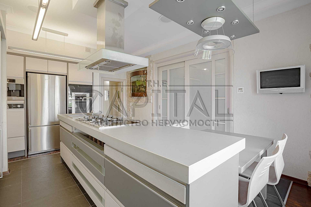 Оренда 3 кімнатна на вул. Жилянская 30А Киев - изображение 1