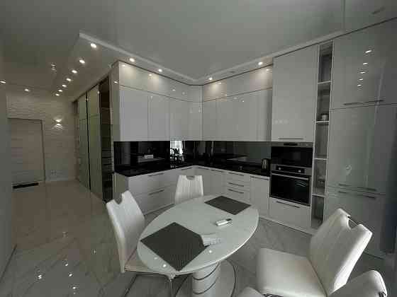 Здам в оренду 1 кімнатну Лумумби 11 ( Іоанна Павла 2) буд 11 Киев