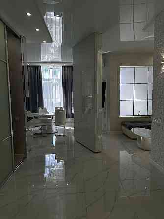 Здам в оренду 1 кімнатну Лумумби 11 ( Іоанна Павла 2) буд 11 Киев