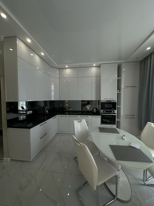 Здам в оренду 1 кімнатну Лумумби 11 ( Іоанна Павла 2) буд 11 Киев - изображение 5