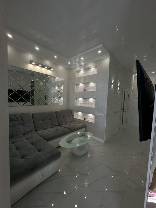 Здам в оренду 1 кімнатну Лумумби 11 ( Іоанна Павла 2) буд 11 Киев - изображение 2