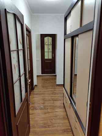 Здаю 2-кімн квартиру 51м² Святошинський р-н,, вул. В. Кікабідзе 15 Киев