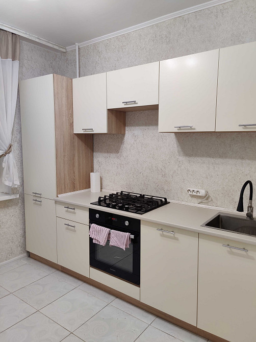 Здаю 2-кімн квартиру 51м² Святошинський р-н,, вул. В. Кікабідзе 15 Киев - изображение 1