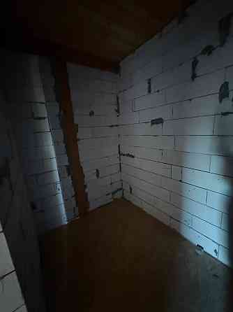 Продам 3-к квартиру 86,9 кв.м( власник) Бровари