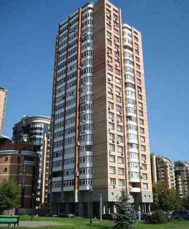 Продаж 3к квартири 101 кв. м на бул. Лесі Українки 21А Київ