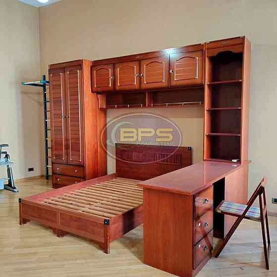 простора 5к квартира з видом на Оперний театр у продажу Одесса