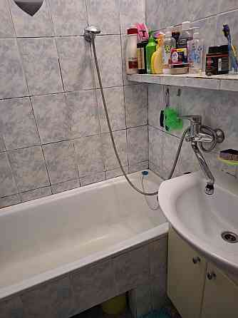 Продається 3-ох кімнатна , простора квартира. Винница