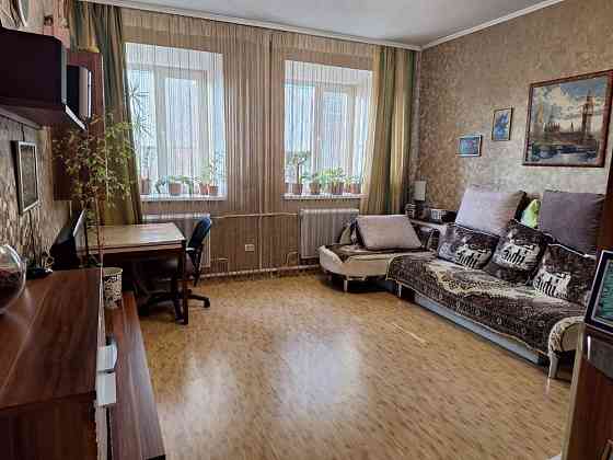 Продається 3-ох кімнатна , простора квартира. Винница