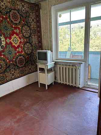 Простора 3 кмнатна на Південно-Заході Хмельницкий