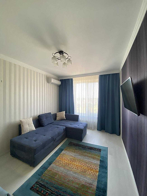 Купить квартиру с ремонтом в новострое Ривьера Фонтанка - изображение 2