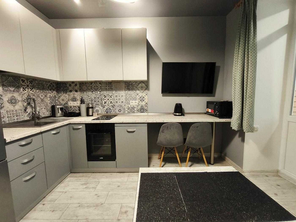 Квартира з ремонтом та меблями біля Центрального парку Ирпень - изображение 1