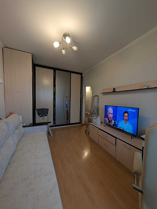 Однокімнатна квартира Київ - зображення 1