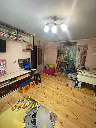 1 кімнатна з хорошим  ремонтом і великою кухнею вул Зарічанська(34223) Хмельницкий