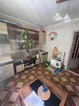 1 кімнатна з хорошим  ремонтом і великою кухнею вул Зарічанська(34223) Хмельницкий