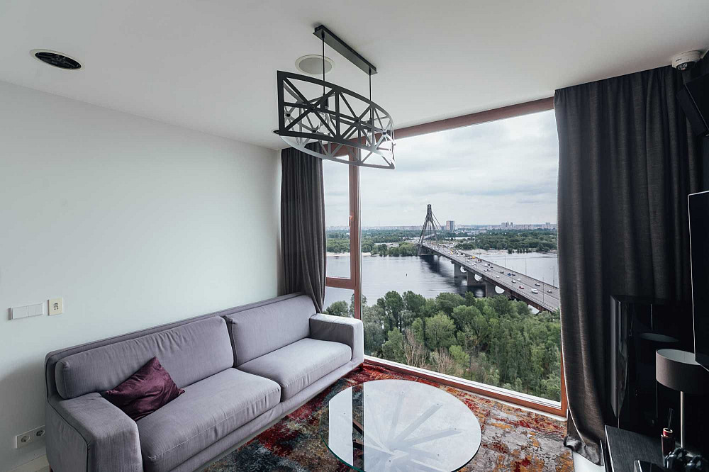 Оренда 3к +салон + балкон - квартира 120кв м. , Володимира Івасюка 2д Киев - изображение 5