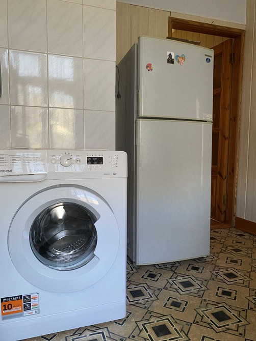 Здам 2-х кімнатну квартиру з великим балконом у тихому місці Запоріжжя - зображення 8