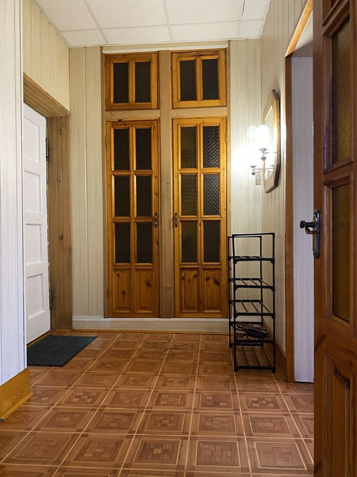 Здам 2-х кімнатну квартиру з великим балконом у тихому місці Запоріжжя - зображення 5