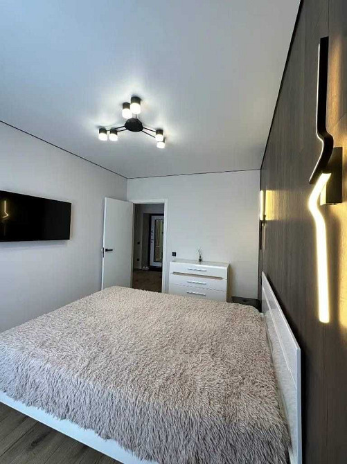 Здається стильна 2-кімнатна квартира — Запорізьке шосе, 32д Днепр - изображение 3