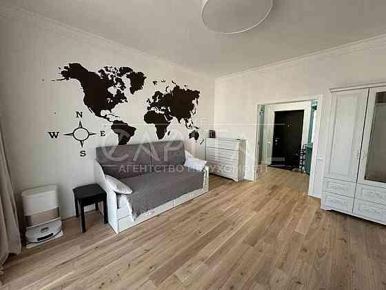 Київ, Голосіївський район, вул. Гетьмана Павла Скоропадського, 38 Киев